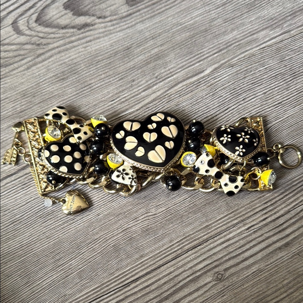 Betsey Johnson Gold-Tone Black & Cream Heart Charm Bracelet